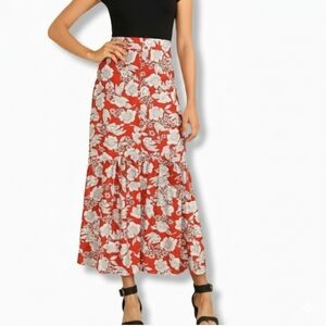 NEW - Floral maxi skirt w/button detail - S